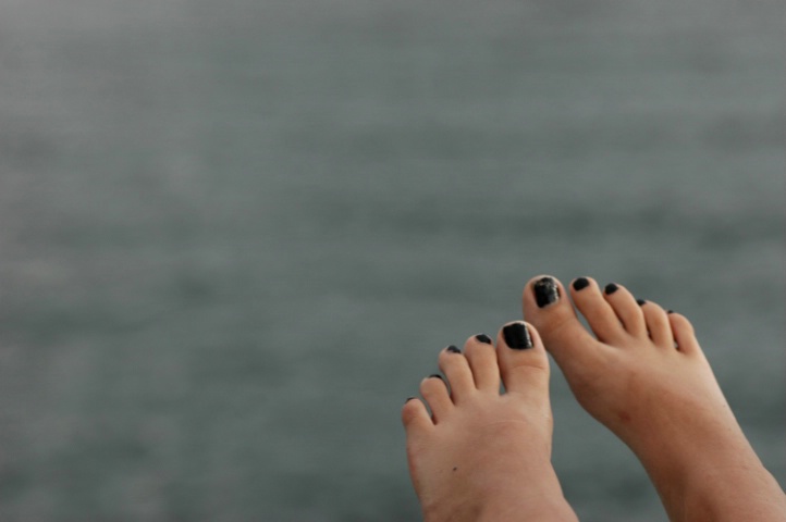 Toes