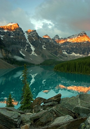 First Light at Lake Moraine