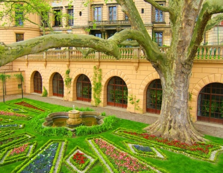 Schwerin castle garden