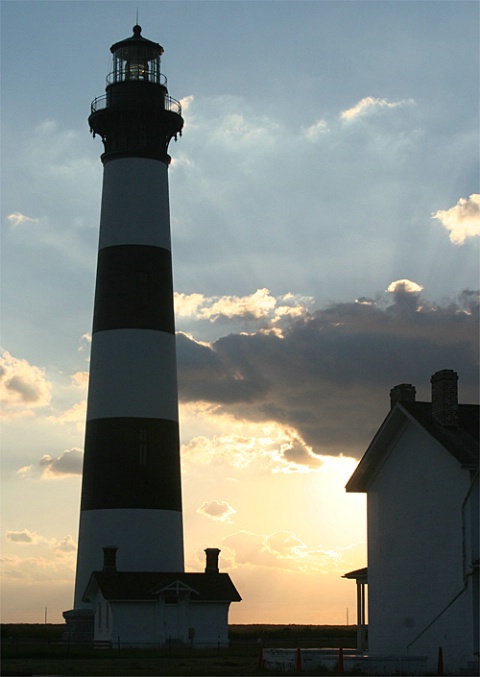 Early sun at Bodie Island