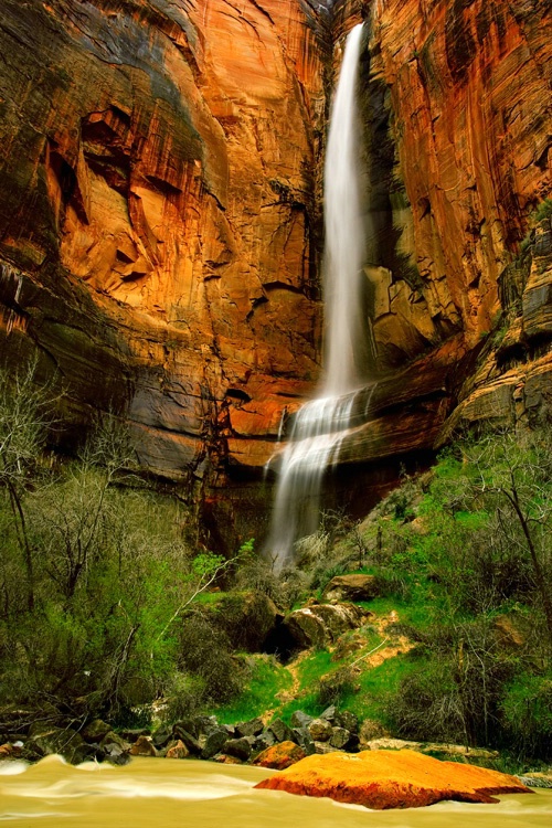 Waterfall at Sinawava Temple