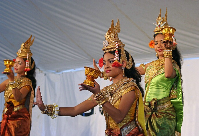 Khmer Dancers