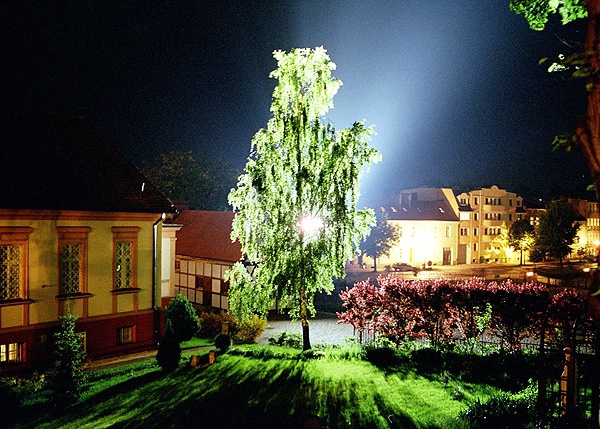Gniezno at night