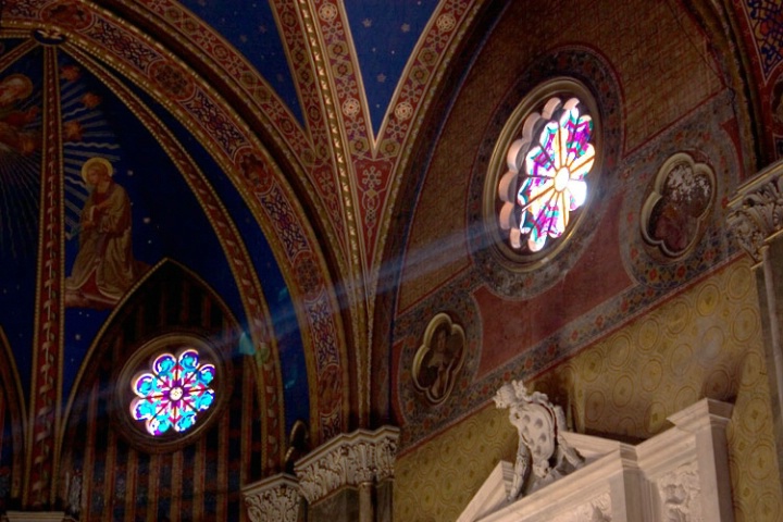 Beam of LIght- Santa Maria Sopra Minerva