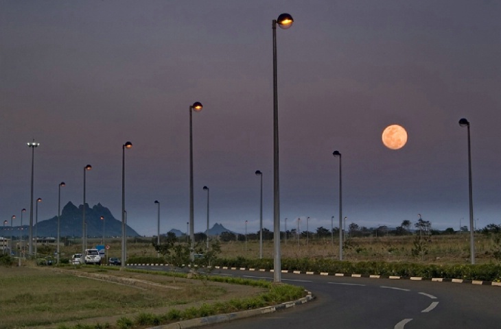 Full Moon by the countryside