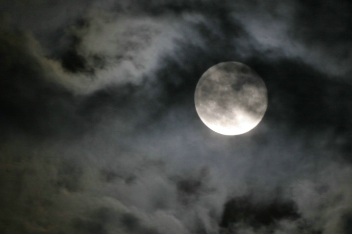 Full moon 04 - ID: 1489316 © Anthony Cerimele