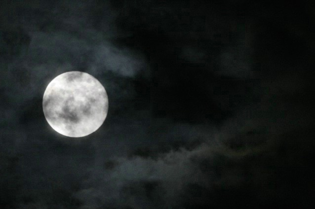 Full moon 09 - ID: 1489321 © Anthony Cerimele