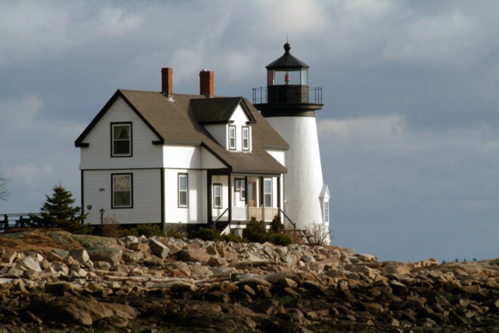 Prospect Harbor Light 2