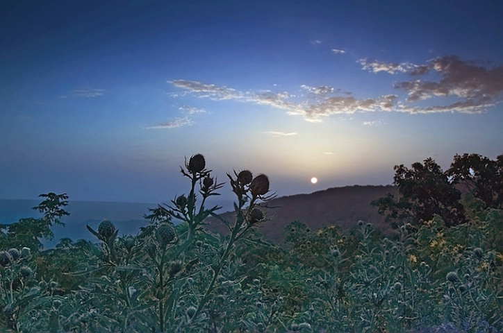 Sunrise on Mt. Magazine