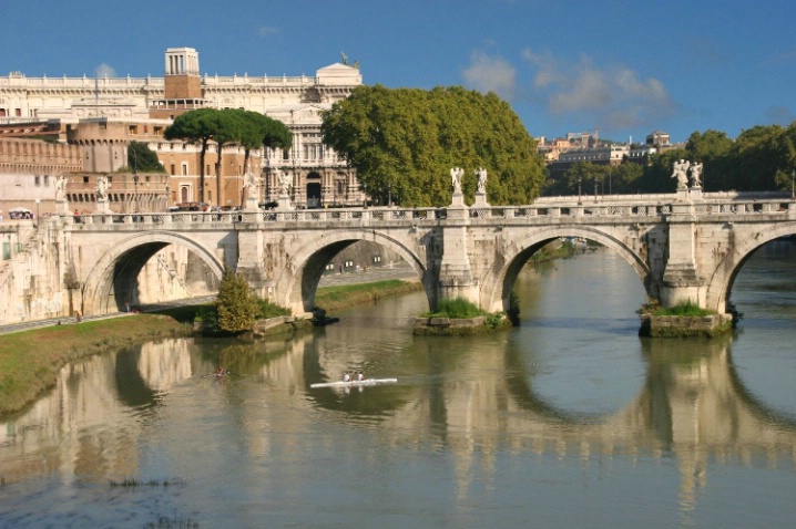 Bridge over Tiber River