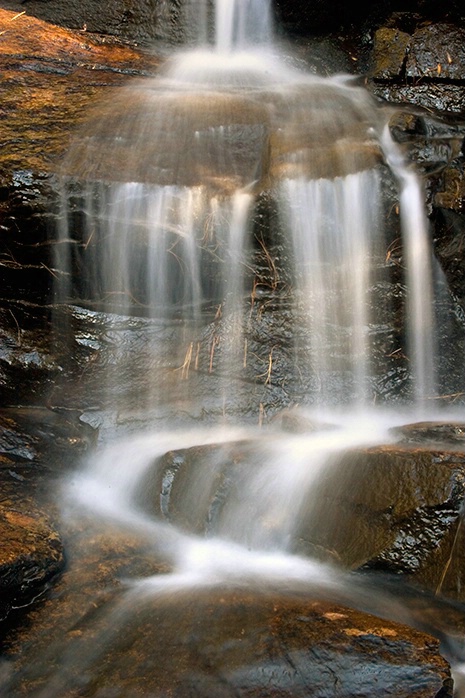 Cascade Fort Mountain 11-25-05 - ID: 1505439 © Robert A. Burns