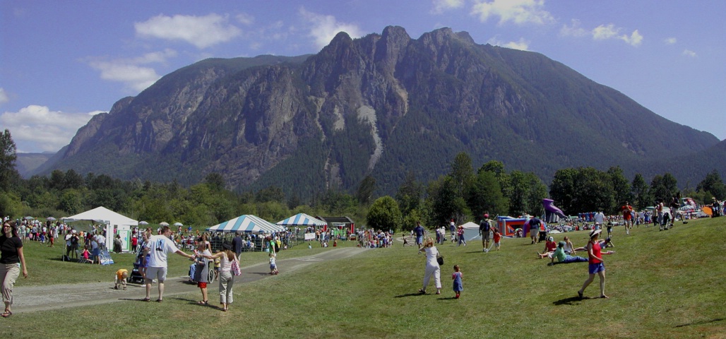 <b>Mount Si Panorama #1</b>