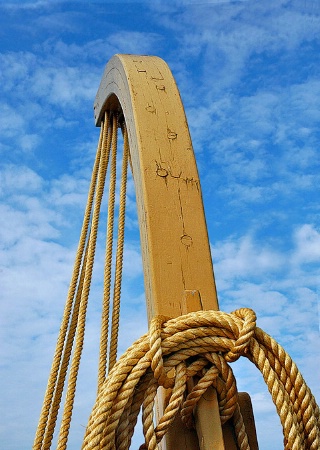 Whaleboat Davit