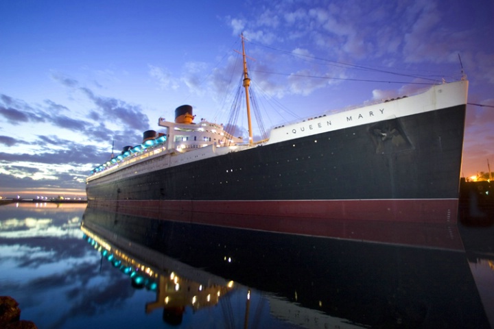 QUEEN MARY AT SUNRISE