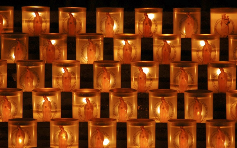 Prayer Candles - ID: 1606803 © John T. Sakai