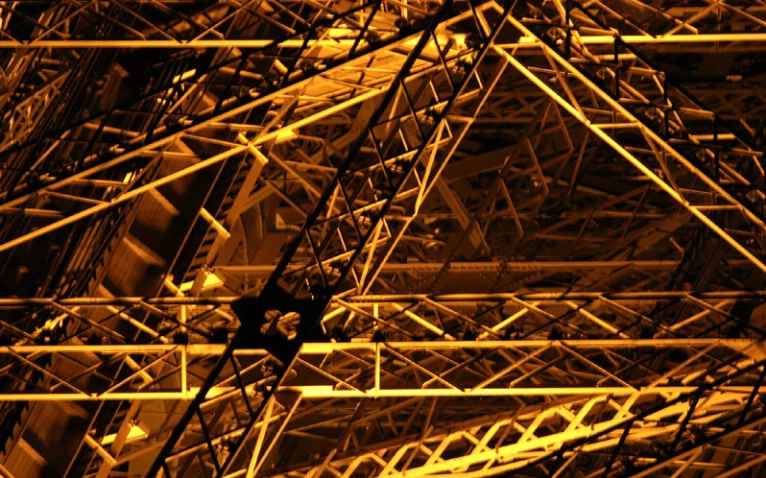 Eiffel Tower Crossbars - ID: 1606812 © John T. Sakai