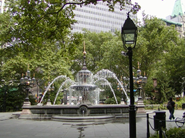 NYC fountain