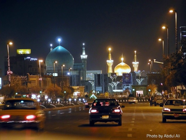 Night view of Haram e Imam Raza 