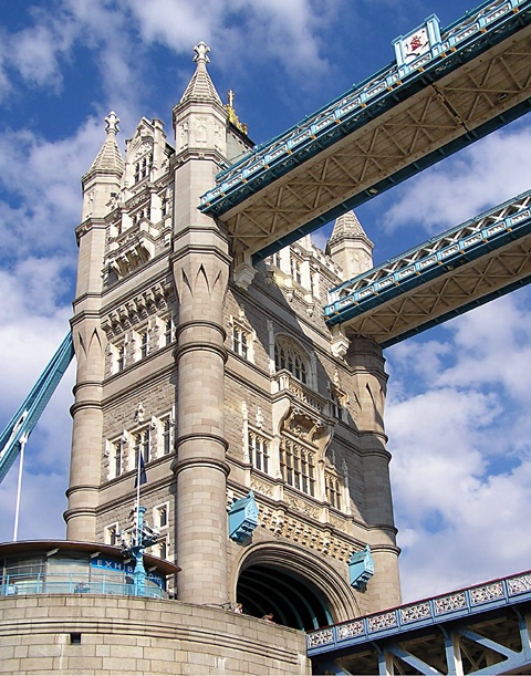 Tower Bridge - ID: 1677726 © Chris Budny