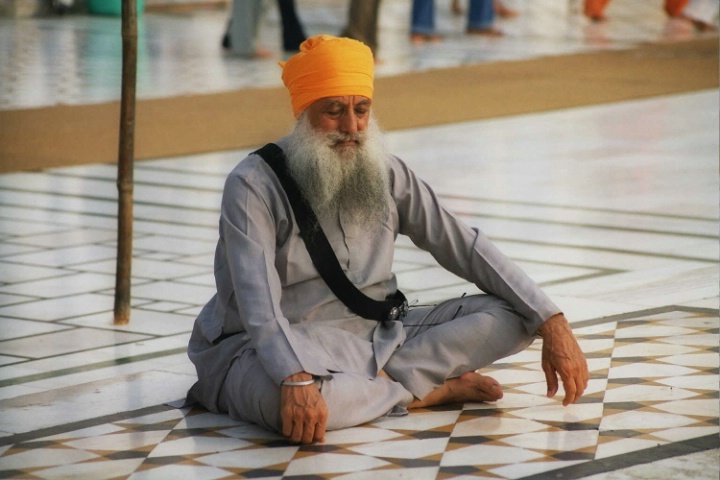 India - In the Golden Temple