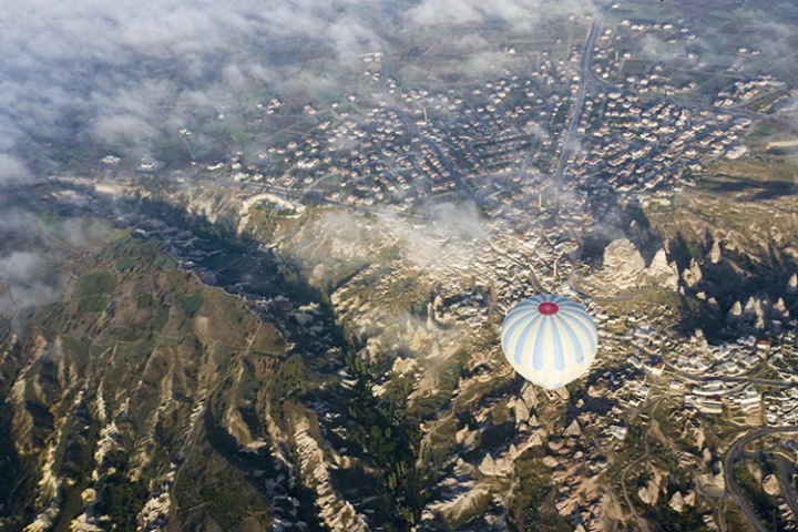 Ballooning above Kapadokya, Turkey