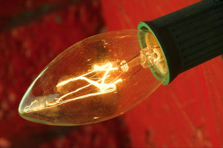 lightbulb-closeup