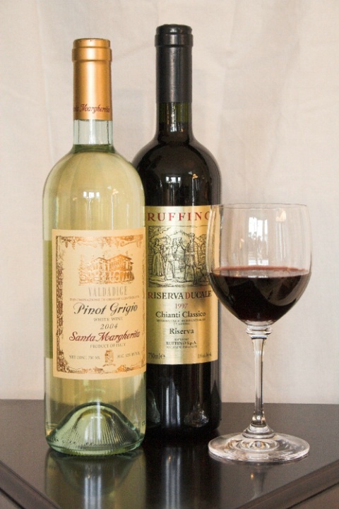 Bottle of Red, Bottle of White (vertical after)