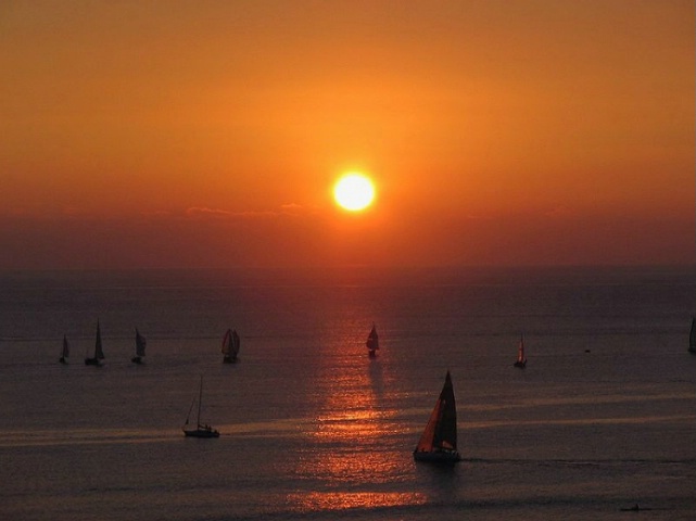 Sunset & Sailboats 