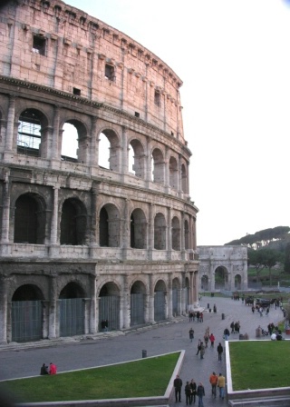 Colosseo - ID: 1910423 © Jannalee Muise
