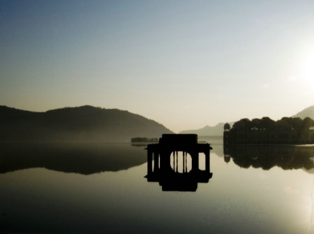 Dawn. Lake palace Jaipur.