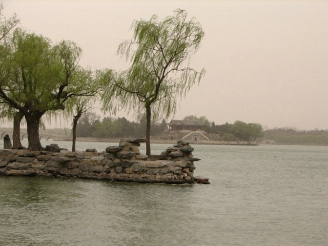 A cold afternoon in The Summer Palace.