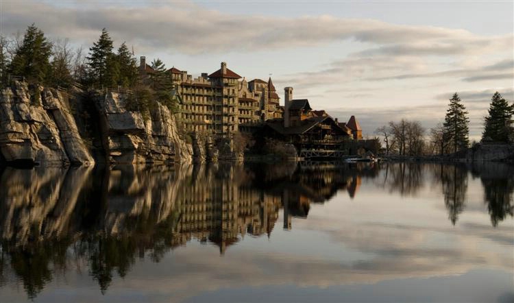 Mohonk sunrise in the Shawangunk mountains