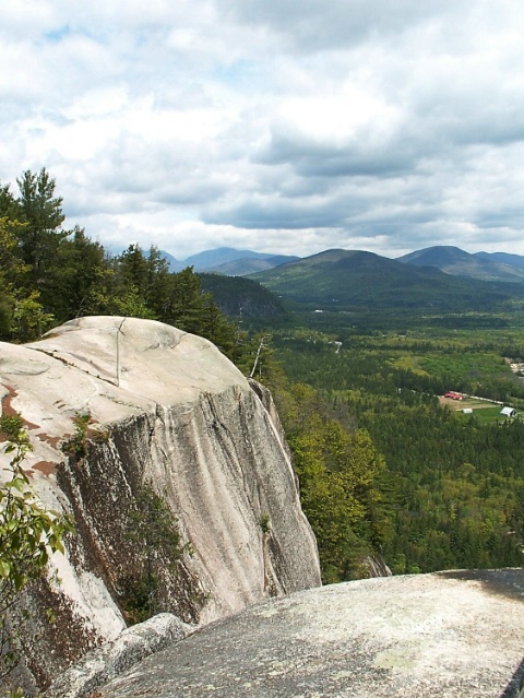 View from Cathedral Ledge(2)