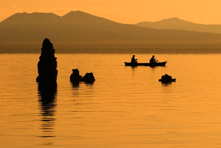 Mono Lake silhouettes in warm tone #1