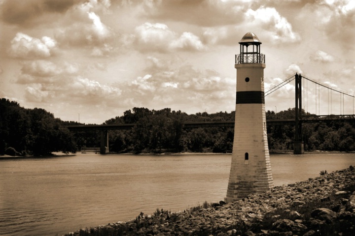 Lighthouse on the Miss