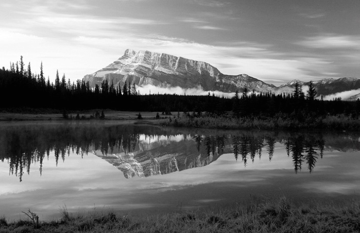 Mt Rundle