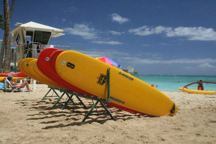 Waikiki Beach Surf Boards 01 - ID: 2453550 © Anthony Cerimele