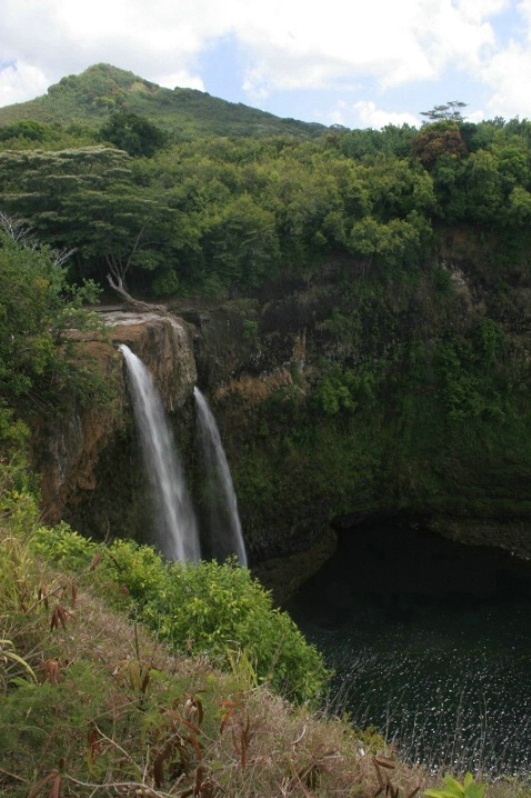 Wailua Falls 02 Kauai - ID: 2453583 © Anthony Cerimele