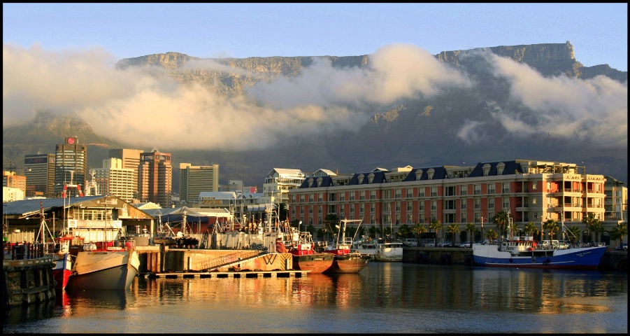 Capetown and Tabletop Mountain
