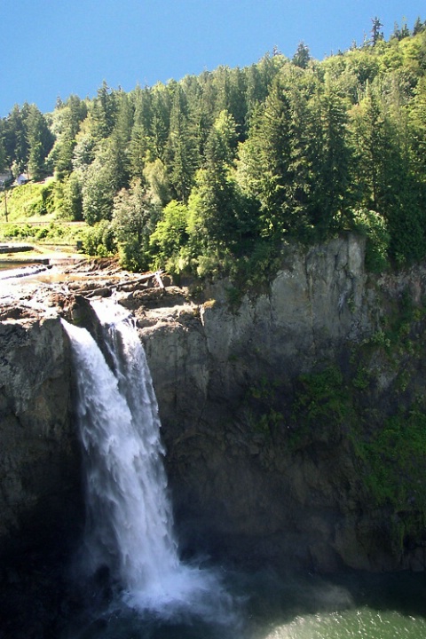 Snoqualmie Falls in March