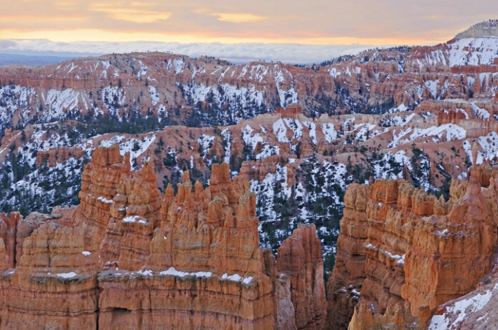 Dawn Bryce Canyon