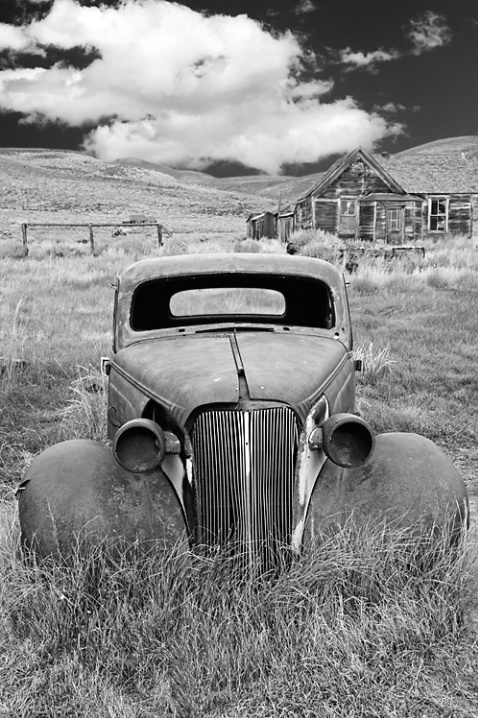 Bodie Car In B/W