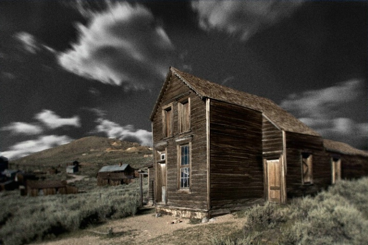 Bodie 1 Revised - ID: 2957529 © Sharon E. Lowe