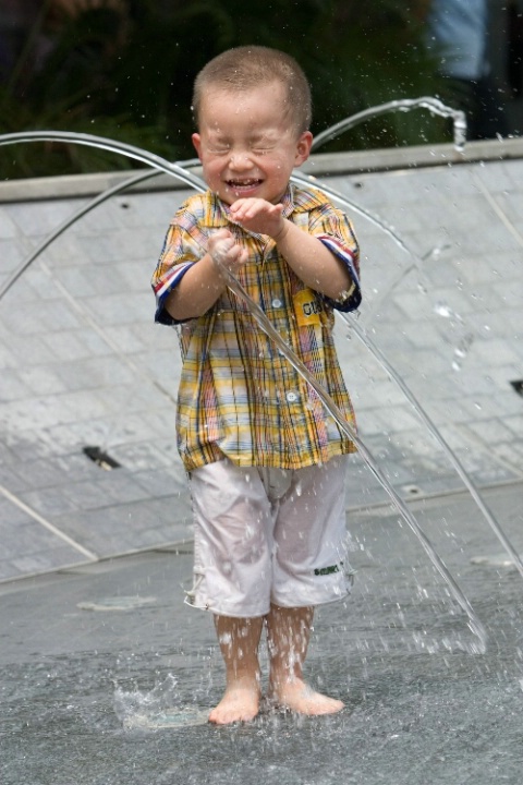 Boy at the fountain