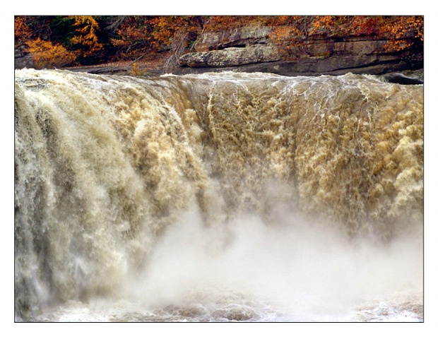 - Cumberland Falls -
