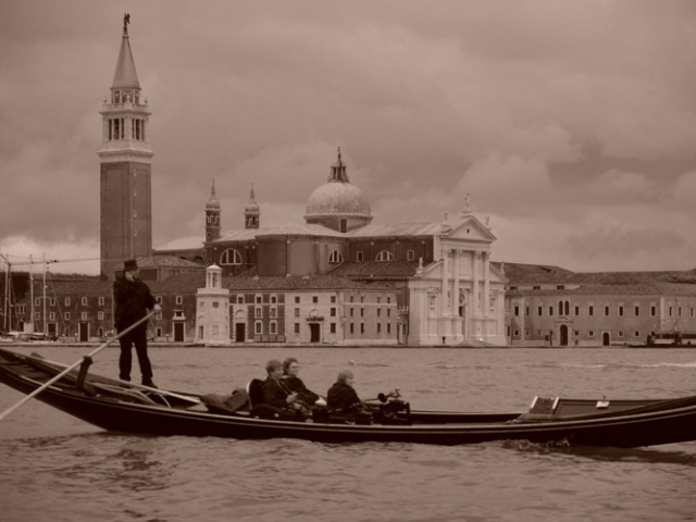Taxi Ride - Venice Style