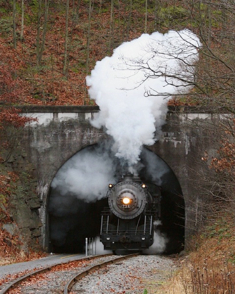 Exiting Brush Tunnel 1 - 11-19-06