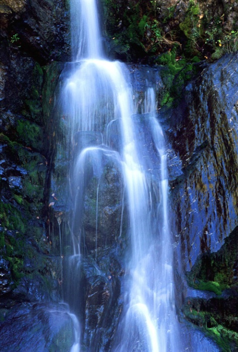 Bash Bish Falls - ID: 3039636 © Nora Odendahl