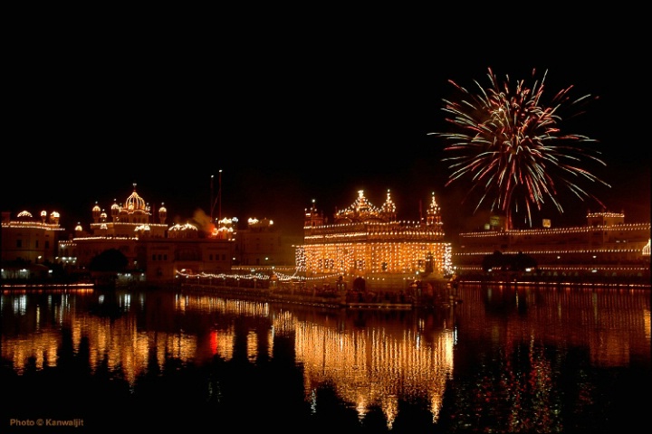 Golden Temple Amritsar during Diwali 2006
