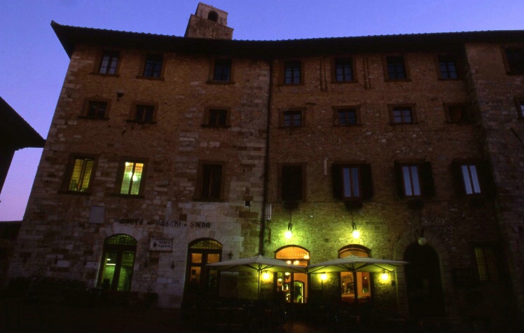 Hotel Leon Bianco - San Gimignano - Tuscany - ID: 3127418 © Larry Lightner